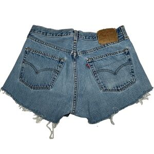Levi's Women's Light‎ Blue Jean Shorts 501 denim cut off frayed hem distressed